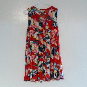 ❣️$5 bundle with any other item! Floral Tunic Top